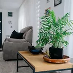 1 Bedroom House