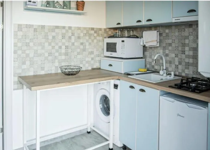 1 Bedroom House Holiday home