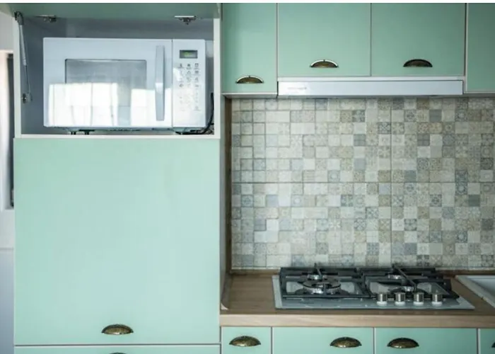 1 Bedroom House Holiday home *